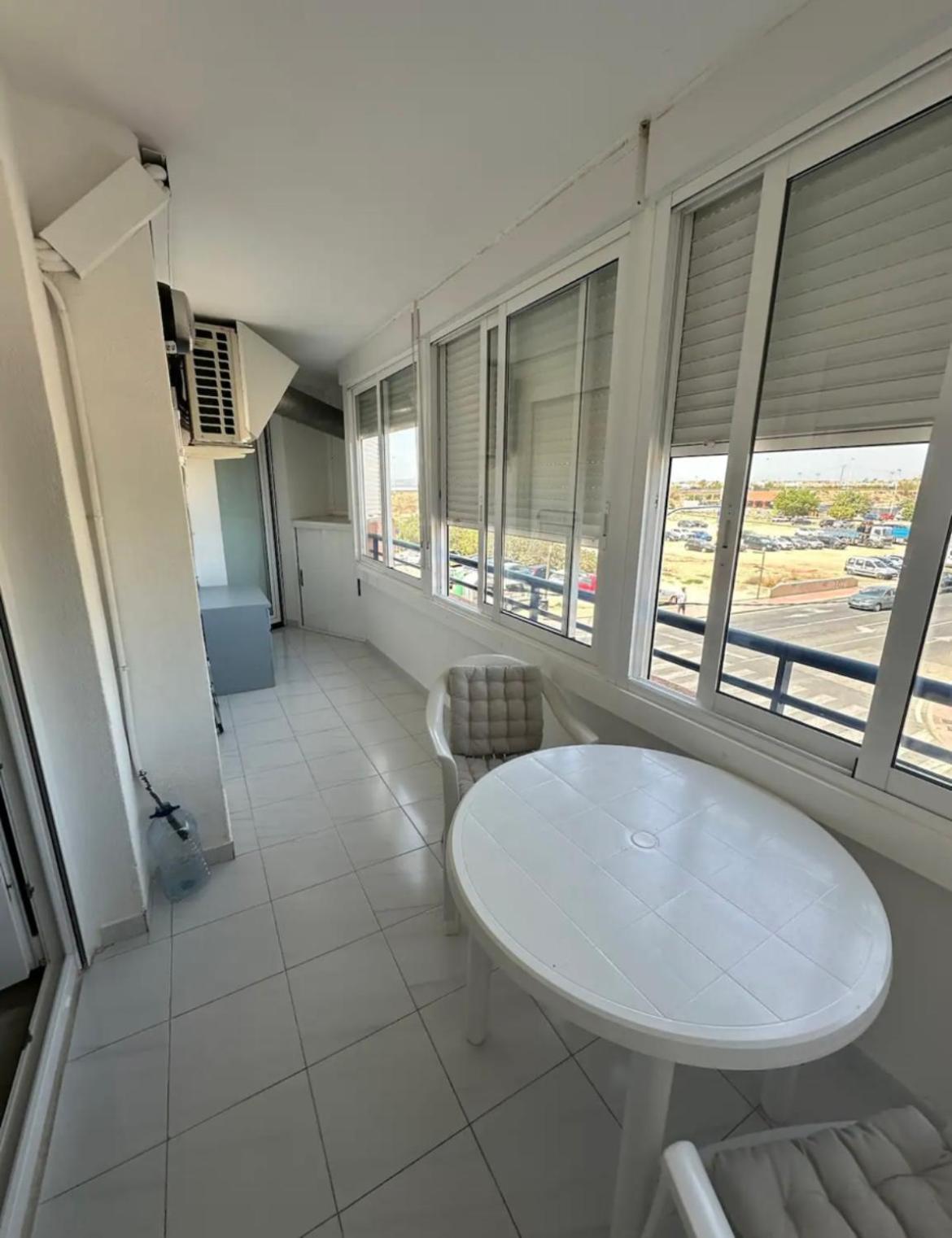 Marina Apartment Torrevieja Exterior foto